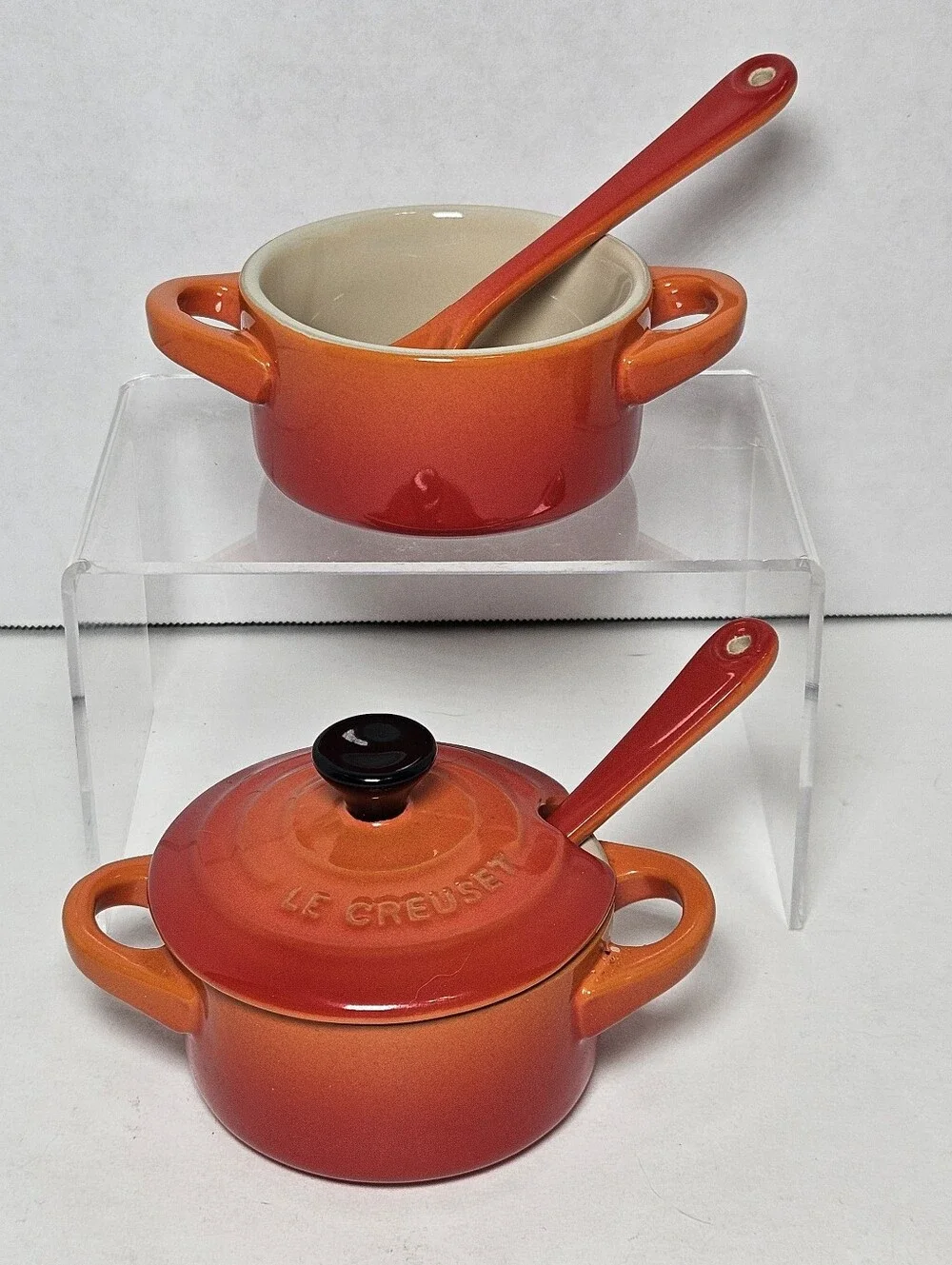 Le Creuset Mini Cocotte Set of 2 Flame Volcanic Orange Red w 2 Spoons 1 Lid